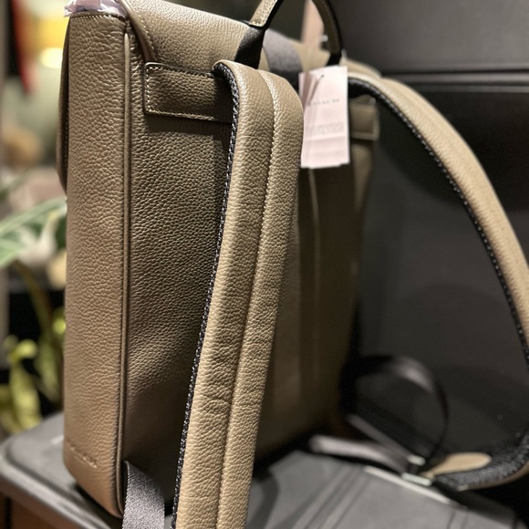 COACH BLAINE ARMY GREEN PEBBLED LEATHER BACKPACK MENS | FAST SHIPPING | NWT $598 - Picture 4 of 7